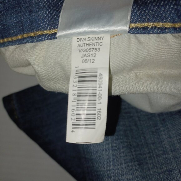 OLD NAVY HIGH WAISTED THE DIVA SKINNY JEANS WOMEN'S SIZE 16 REGULAR - Picture 8 of 13
